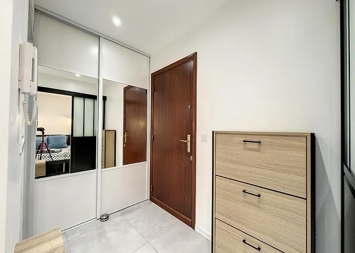 De Jonathan - Refait A Neuf - A 200m * Juan-les-Pins