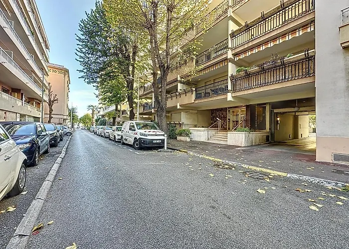 De Jonathan - Refait A Neuf - A 200m * Juan-les-Pins